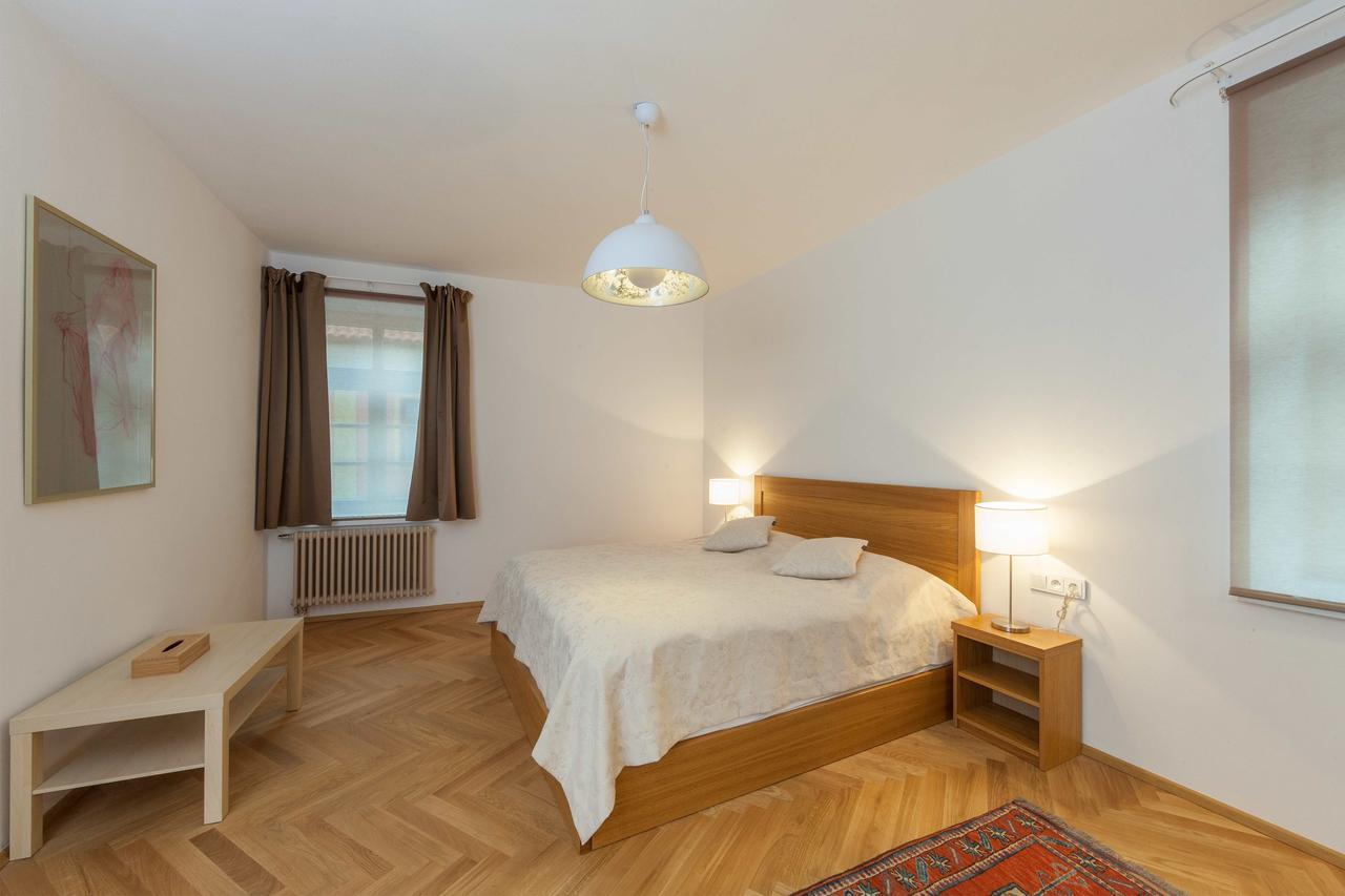 Latron 98 Cesky Krumlov Exterior foto
